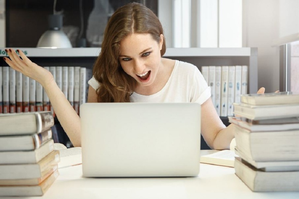Come posso vedere il mio diploma online